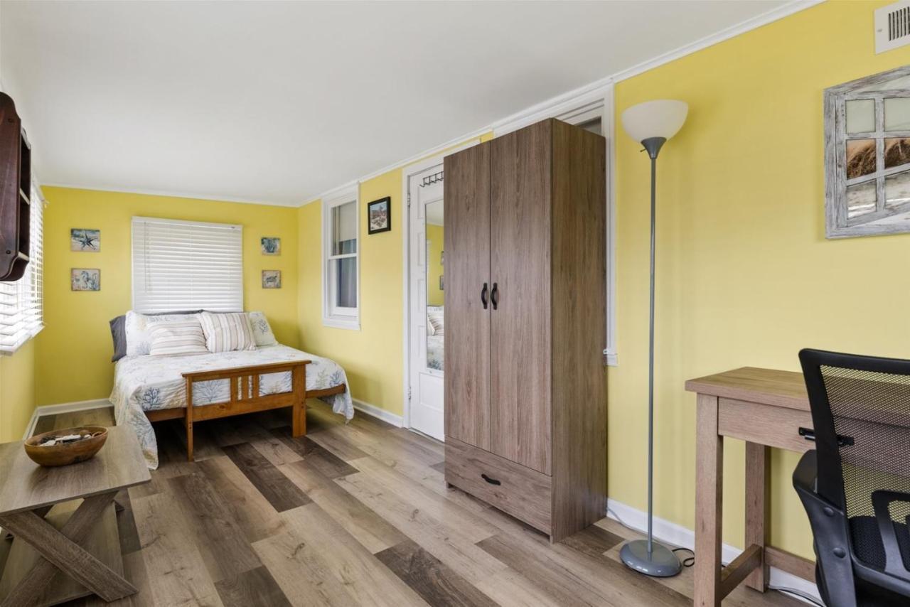 Newly Renovated 4 Bedroom Home Only 2 Blocks From The Beach! Wildwood Exterior foto